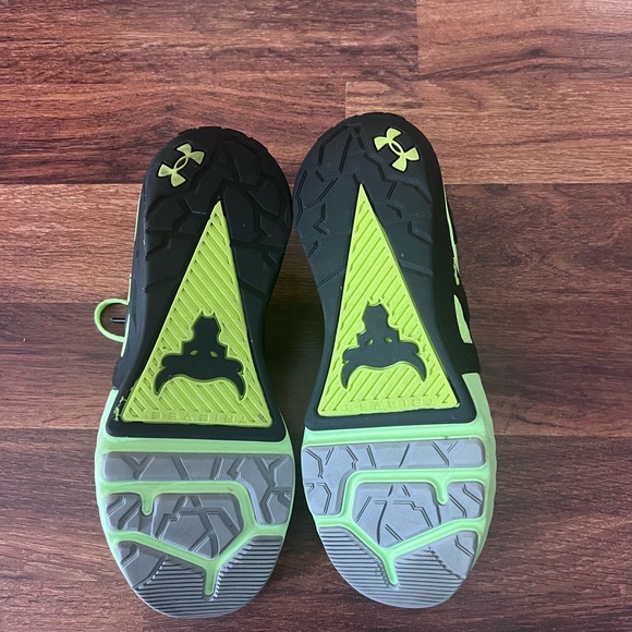 The Rock Under Armour training shoes - Picture 4 of 4